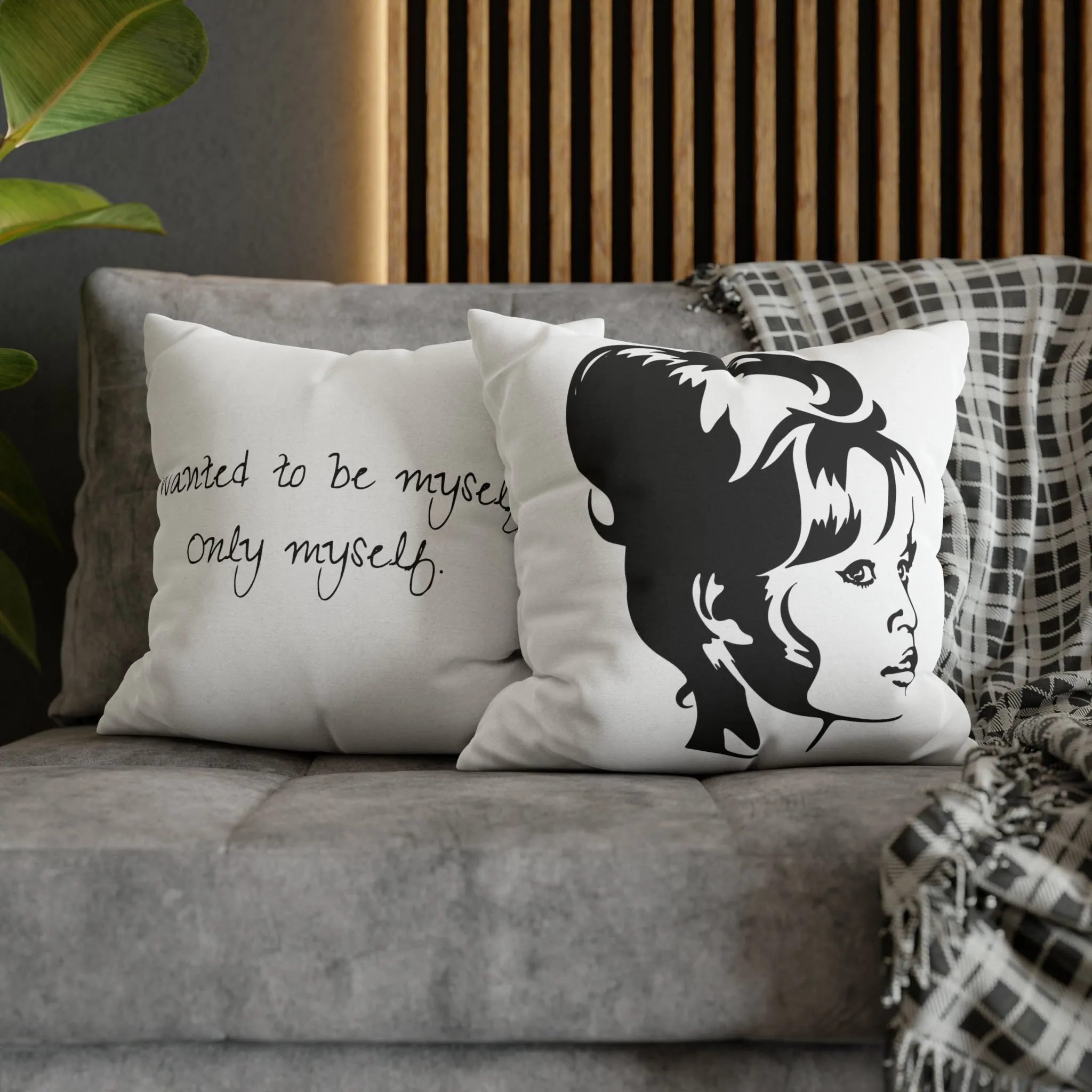 Brigitte Pillow Cover