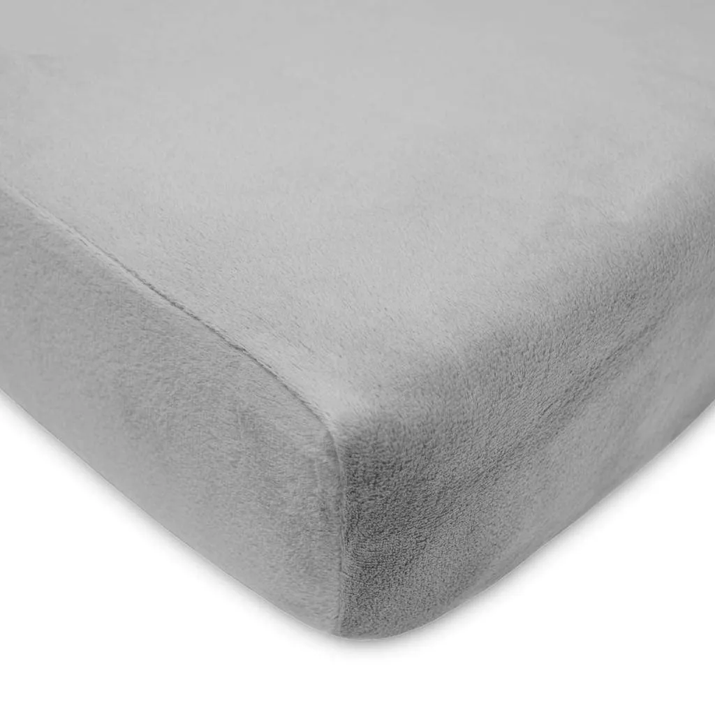 Brixy Heavenly Soft Chenille Porta-Crib Sheet