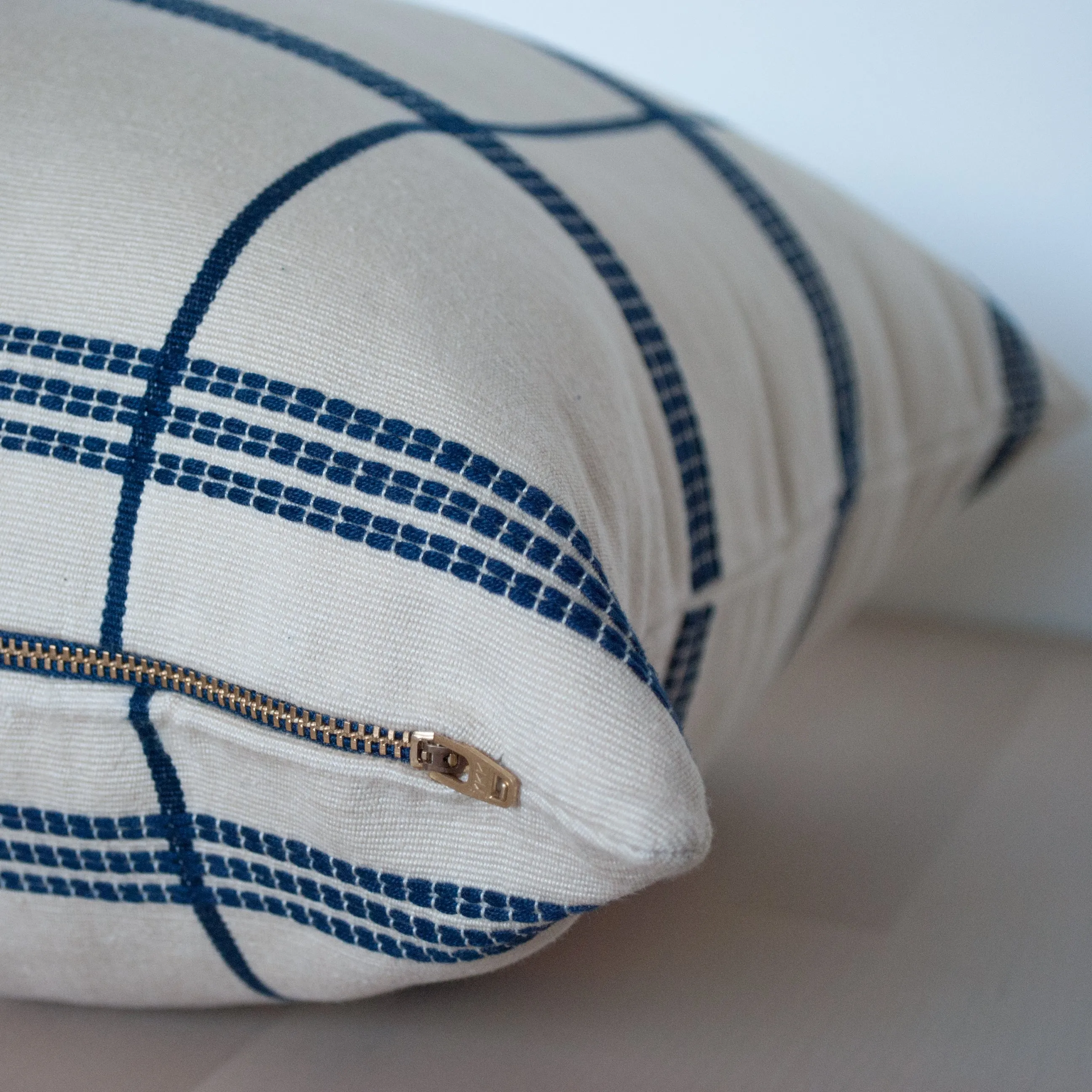 Cuadros 20" x 20" White and Blue Stripes Pillow Cover