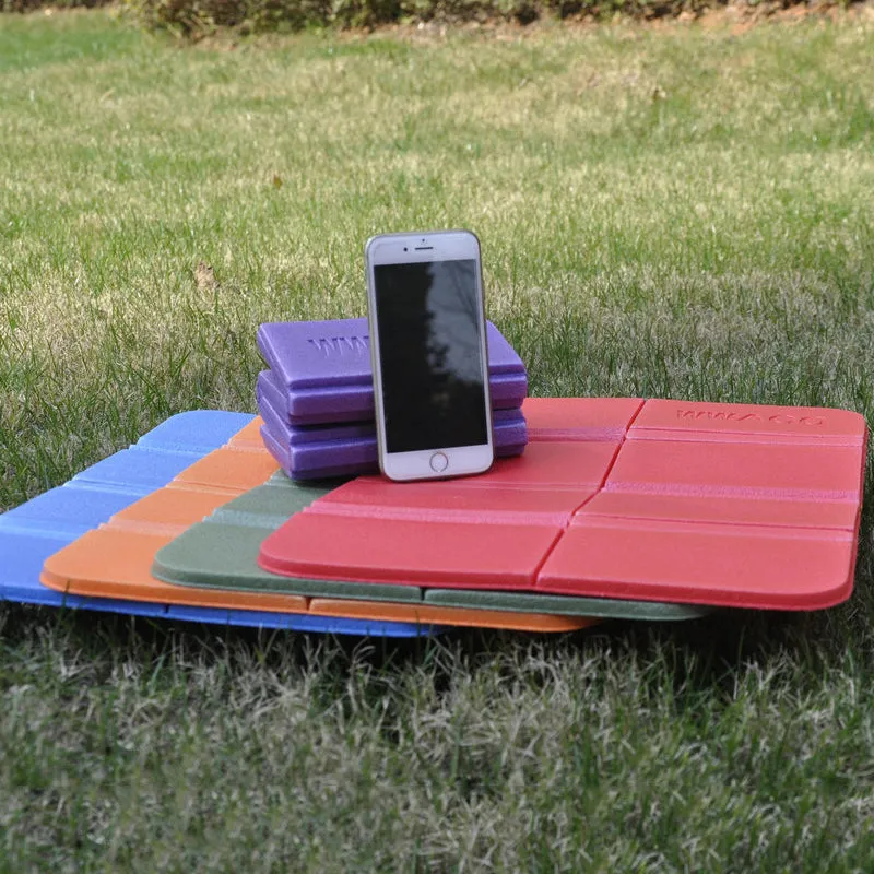 Folding Waterproof Outdoor Picnic Mat Pad Beach Camping Plaid Rug Blanket Portable Chair Beach Seat Hiking Activities Pad