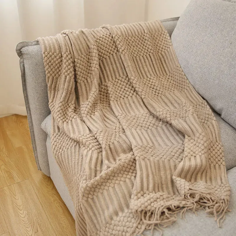 Soft Geometric Throw Blanket