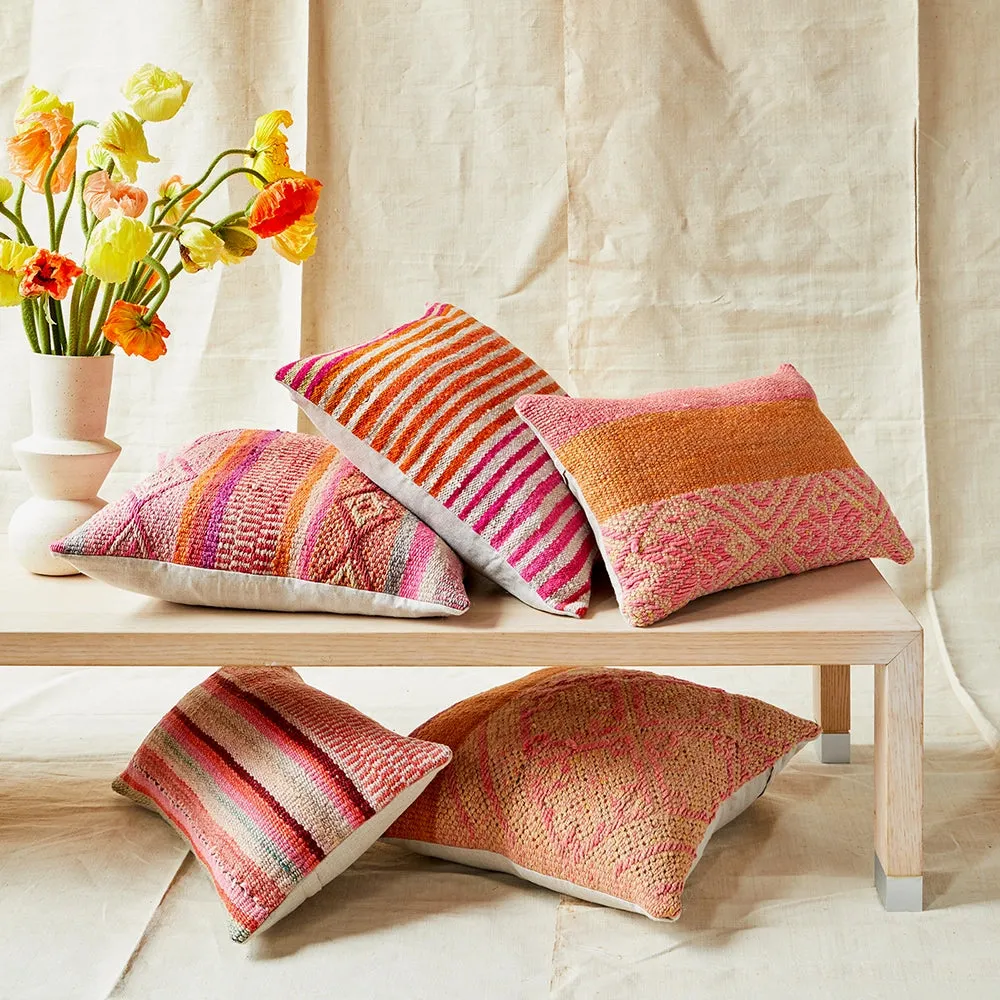 Woven Pillow 106